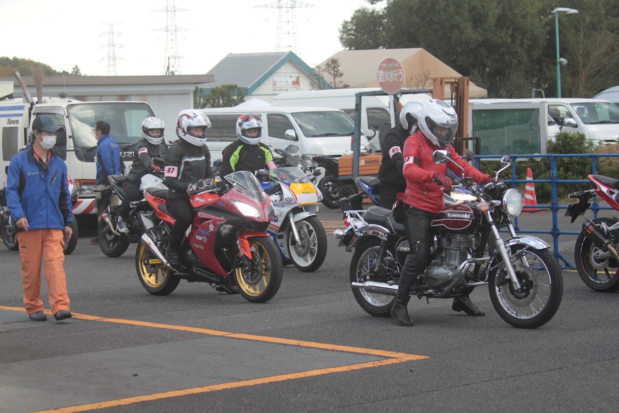 バイク女子部 通信
